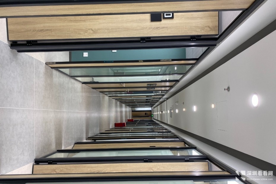 平湖共享办公室出租精装修带家私提供租赁红本