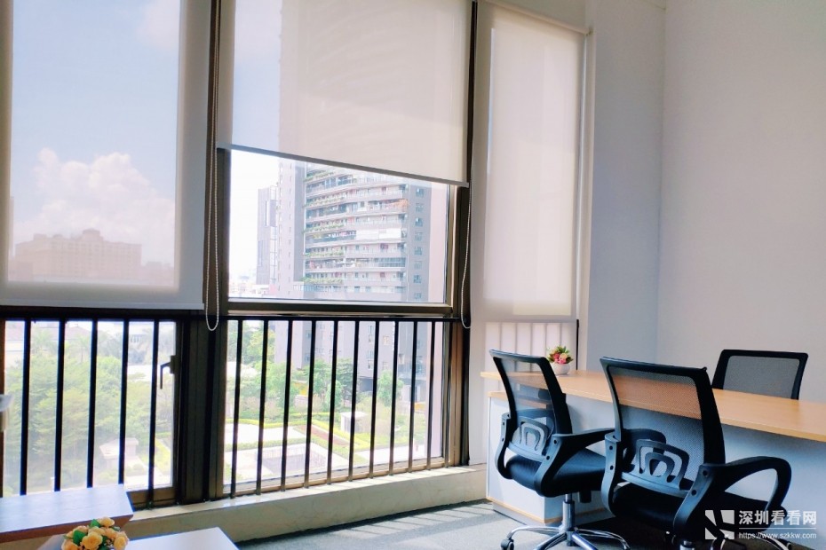 南山前海发展机会区域带家私精装办公室直租拎包即可办公