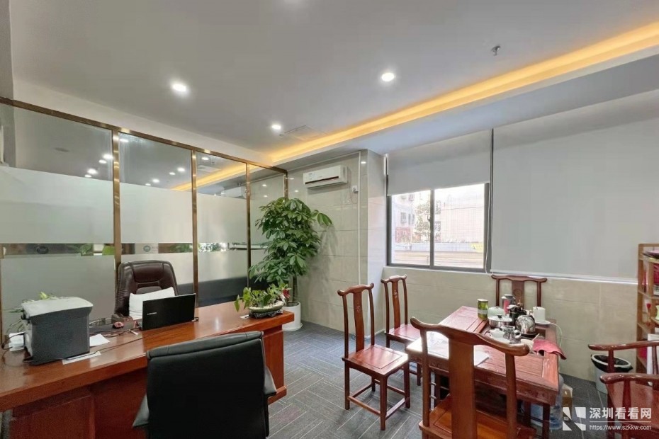 坂田线地铁口精装修办公室出租