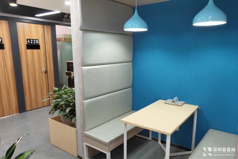 布吉1983创意小镇精装拎包入驻办公室月租980元