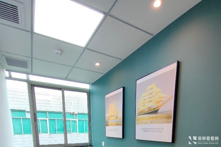 创业的小团队个人办公独立工作室写字楼办公室拎包办公