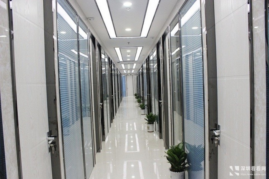 岗厦北精装办公室带家私、包水电、网络拎台电脑即可办公