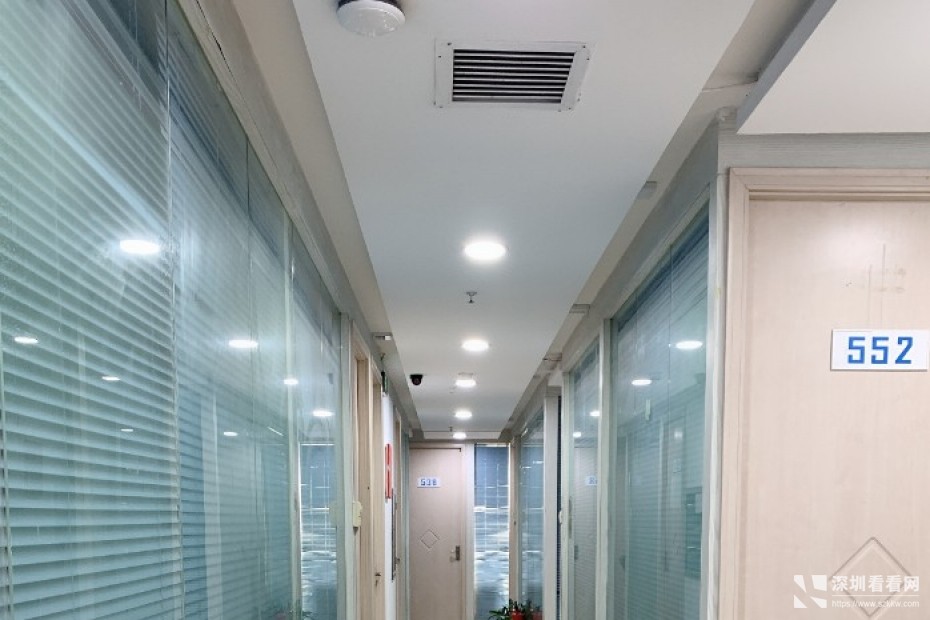 华强北地铁口全新精装联合独立办公室1人至10人送红本