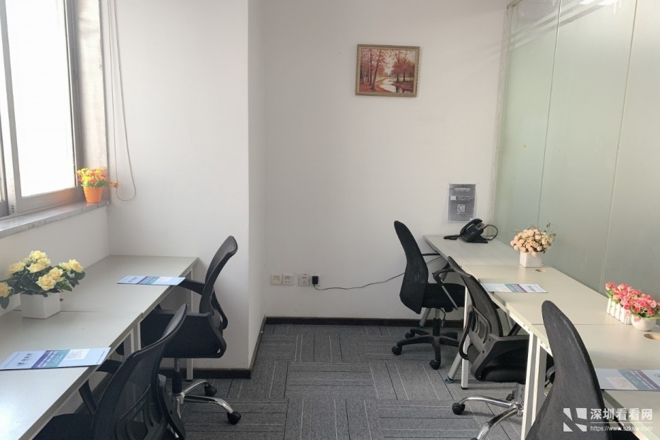 华强北地铁口全新精装联合独立办公室1人至10人送红本